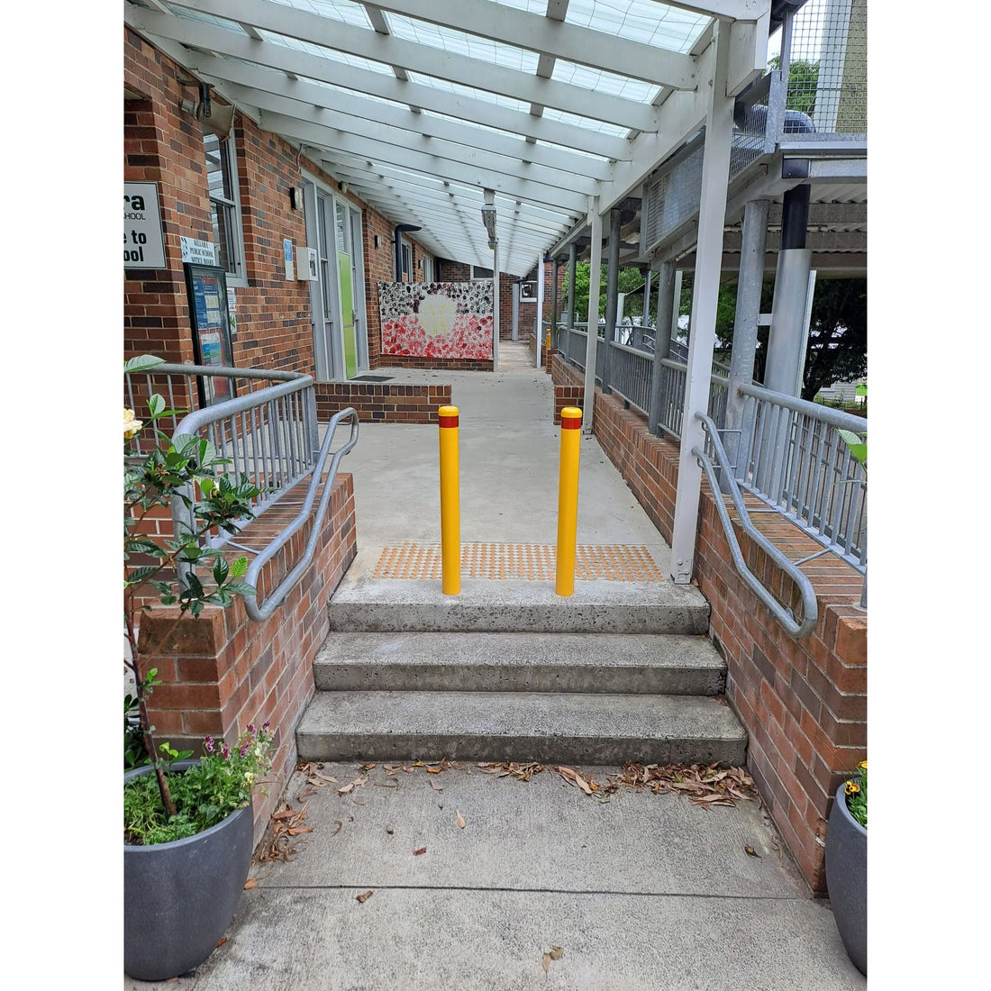 Internal Base Removable Bollard β 90mm 56 kg