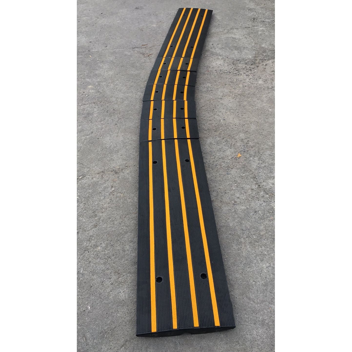 Driveway Guru Kerb Edge Ramp - Angle Piece