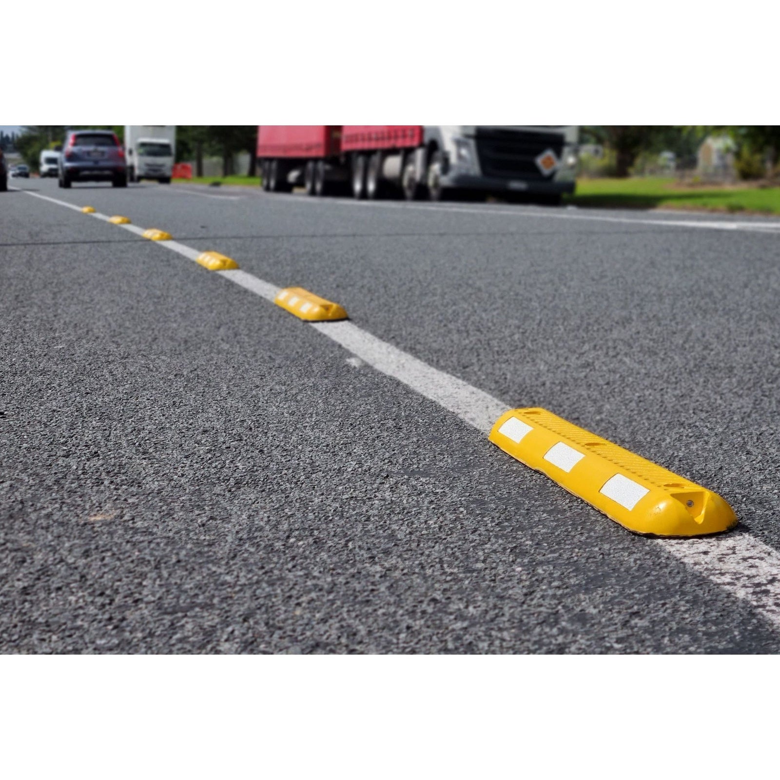 Lane Traffic Delineator