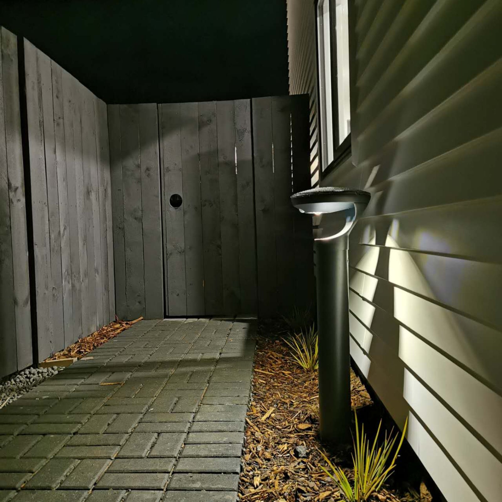 IVY | Darksky Approved Solar Bollard Light - 900mm