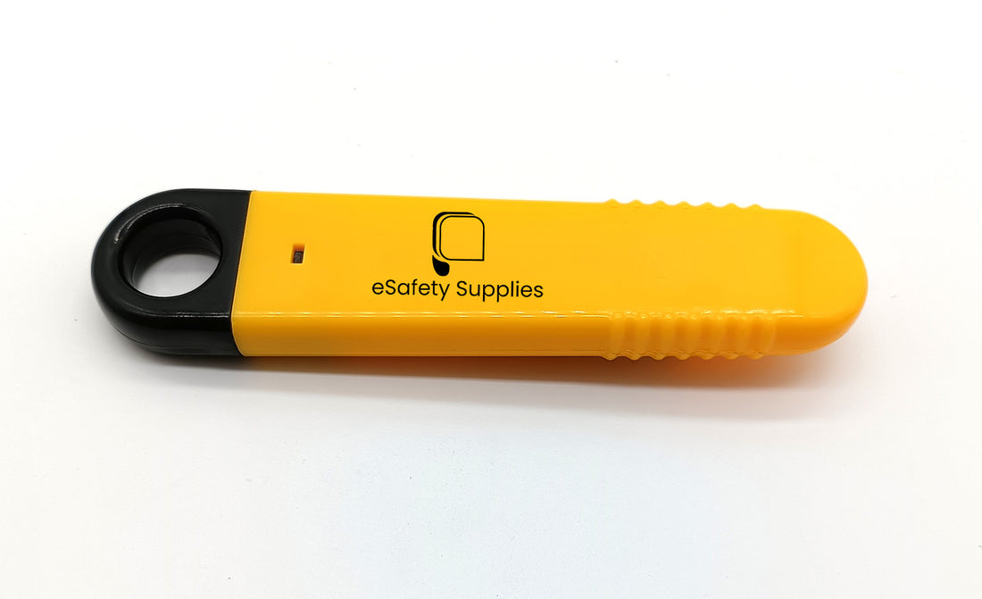eSafety's Retracting Safety Knife