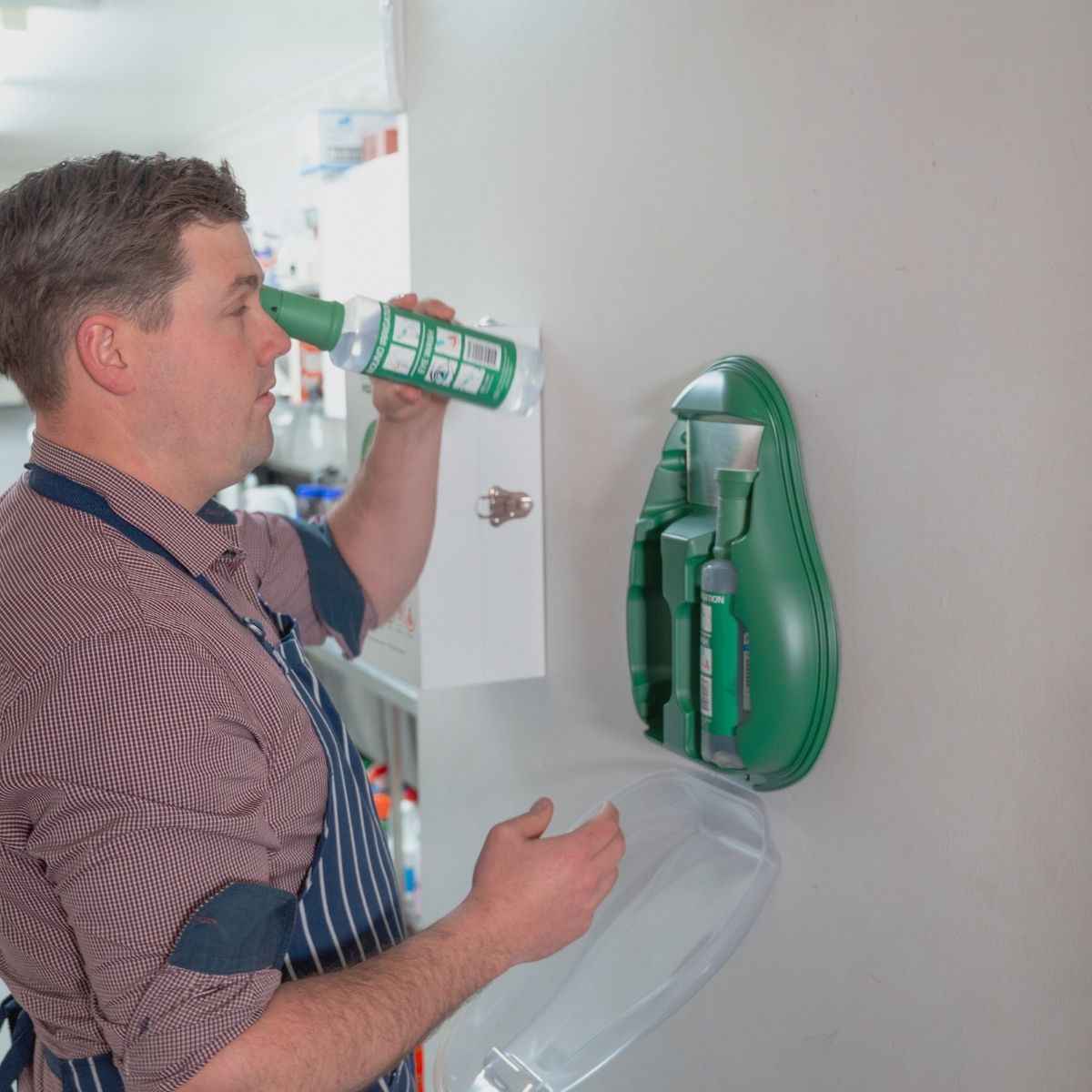 AEROWASH Drop Eyewash Station (2 x 500mL bottles)