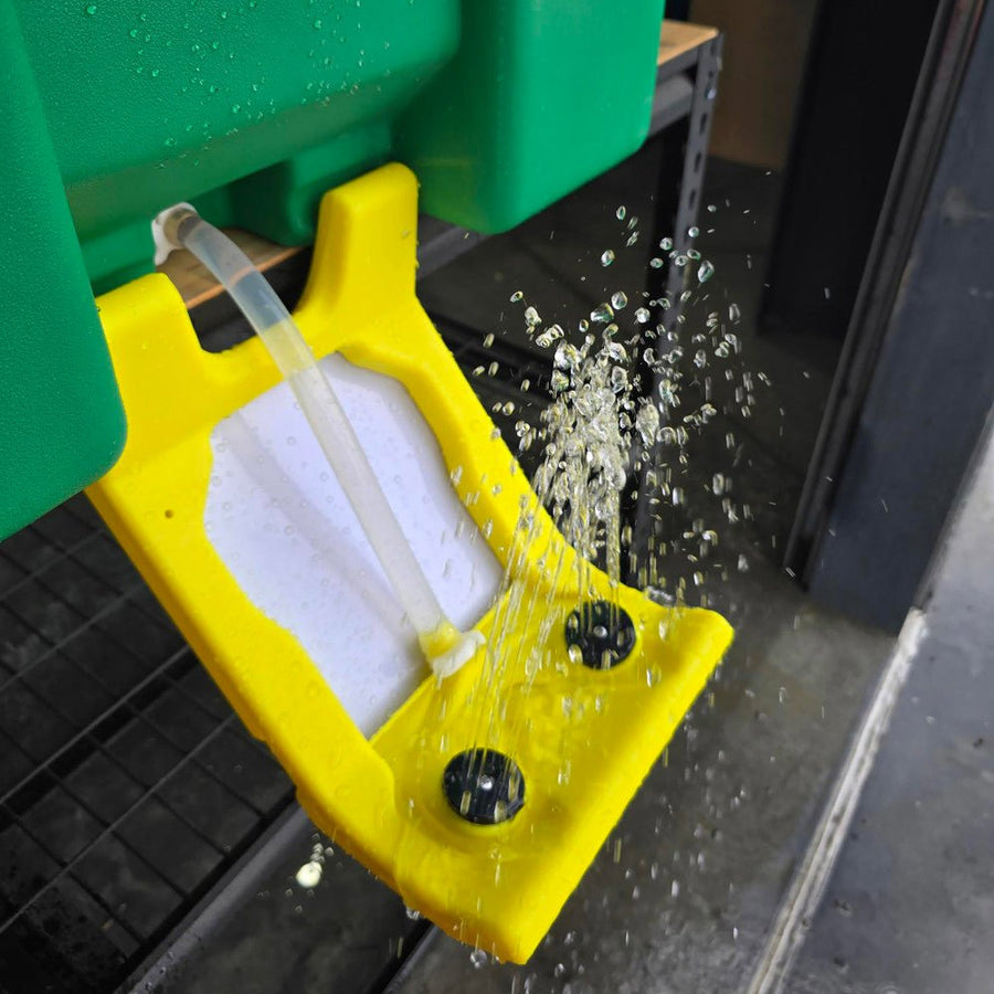 Portable Gravity Fed Eye Wash Unit - Multiple Sizes