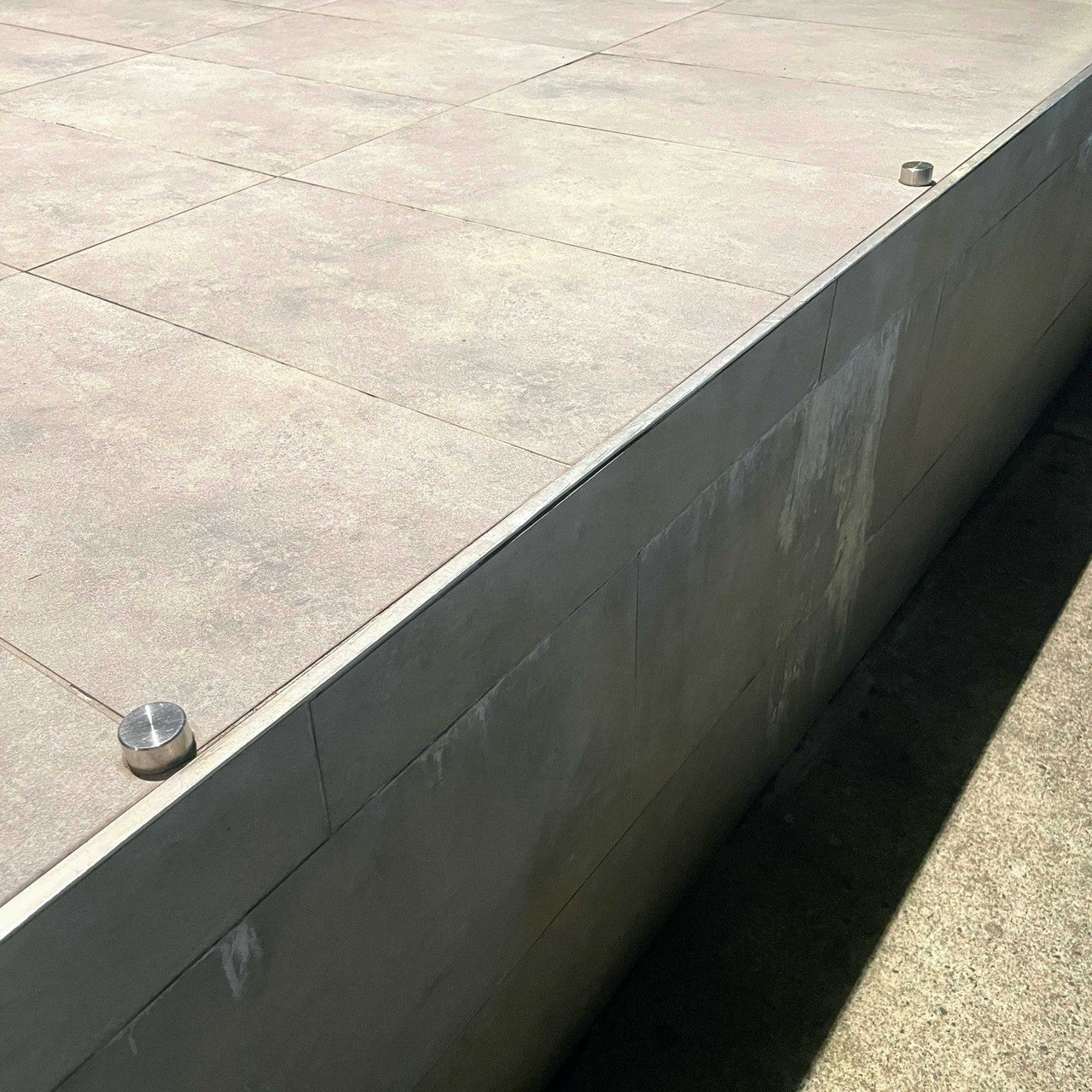 Skate Deterrent - Stud