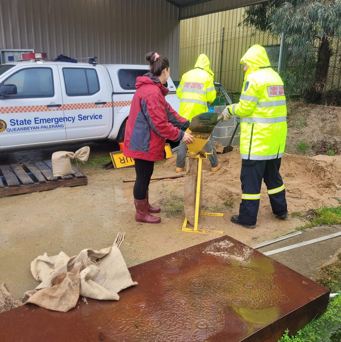 Sand Bag Filler - Easy To Use 70 kg