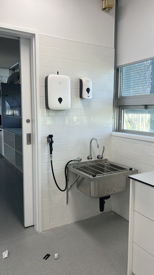 LUVELLE Paper Towel Dispenser