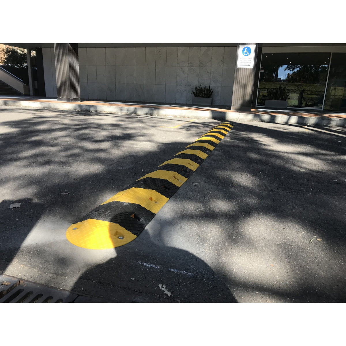 Speed Hump - Plastic - Middle Section