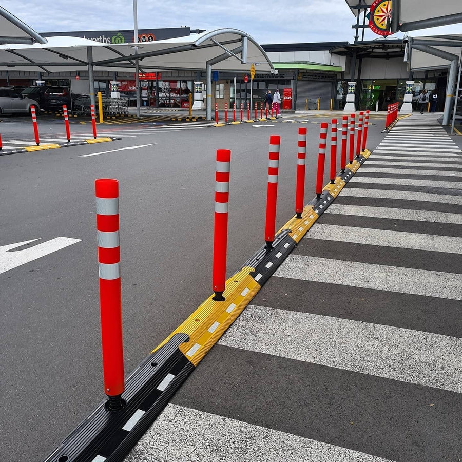 Traffic Lane Separator Kerb - Centre Module & Post