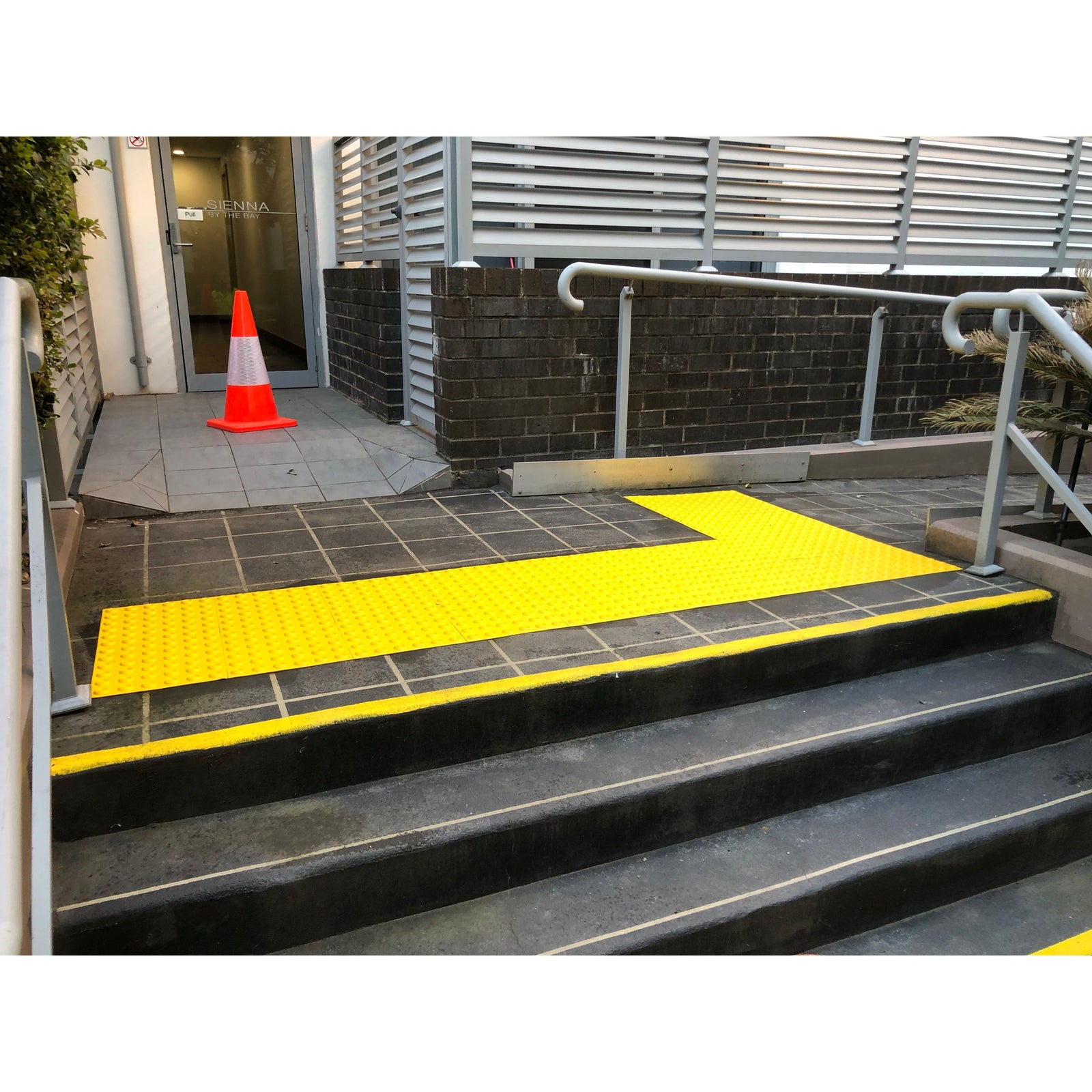 Tactile Indicator - Hazard - Peel & Stick