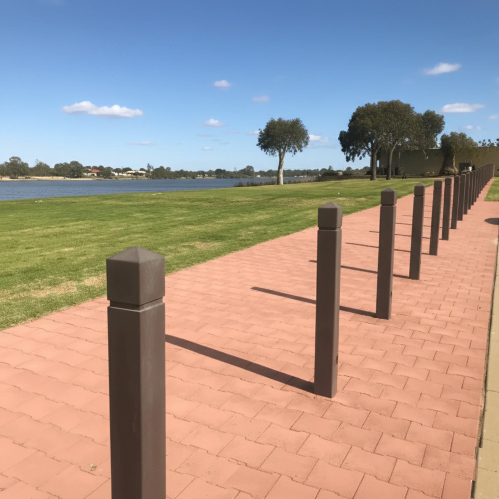 Replas Bollard - 100 mm