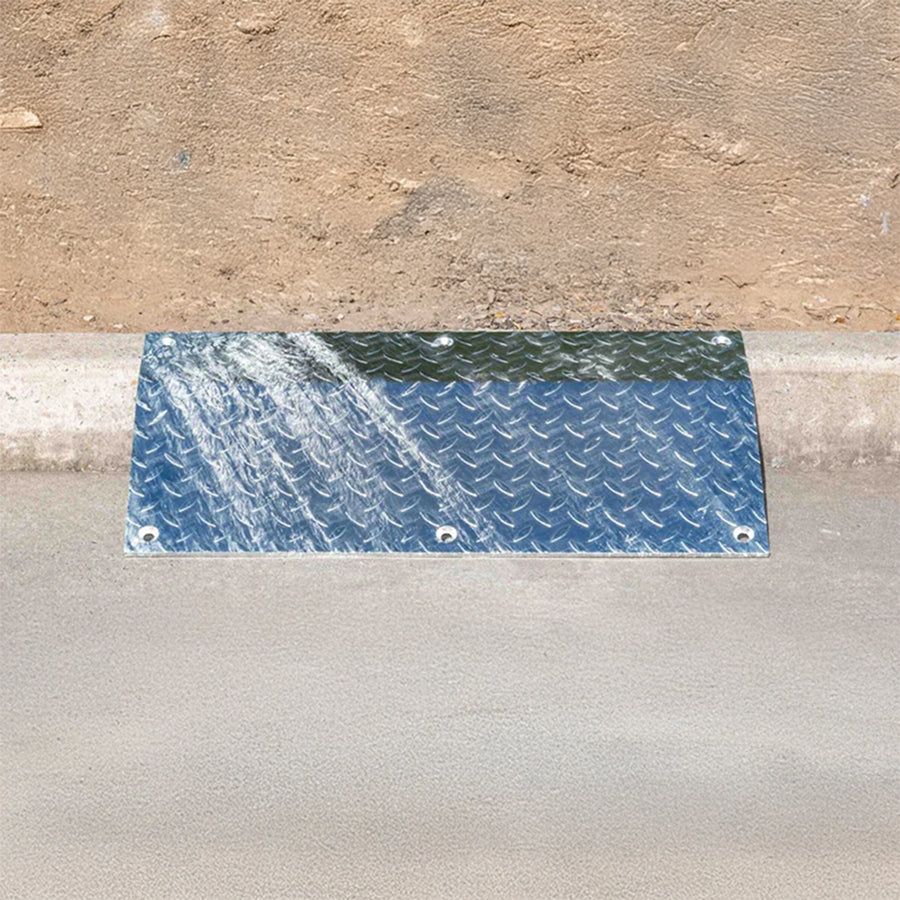 Steel Driveway Kerb Ramp Plate - 415mm x 800mm - Galvanised