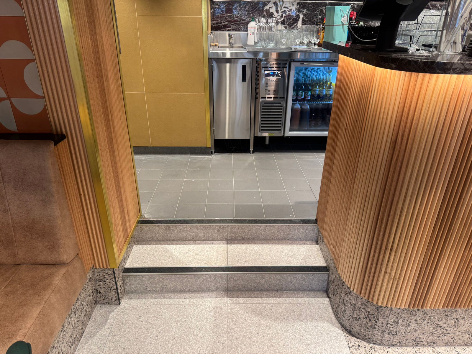 Stair Nosing - ESN12