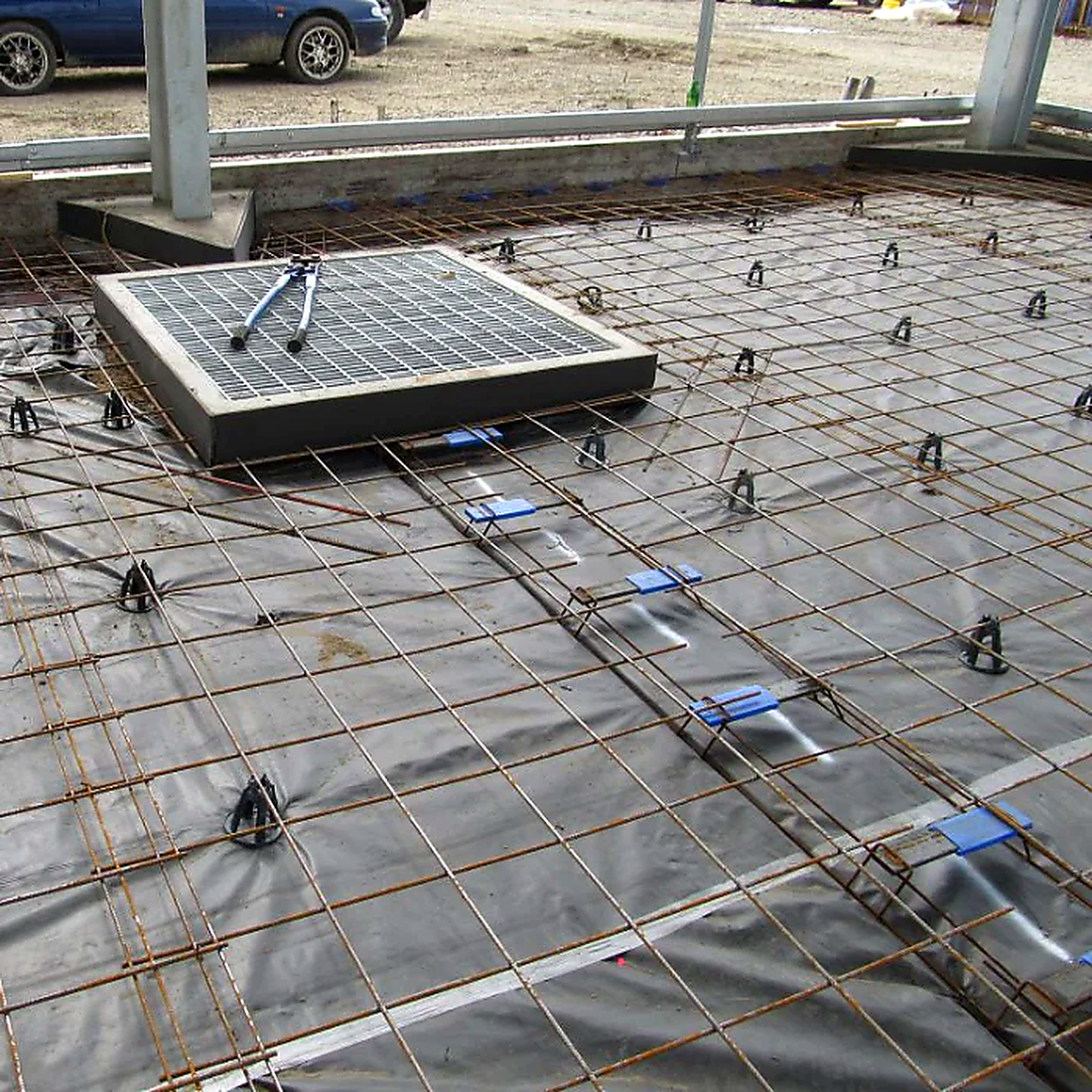 Builders Film Plastic 200UM 70 kg 2m x 50m Color Black BFBM_220050