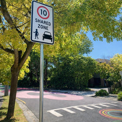 10km Shared Zone Sign - 450x750mm | R4-4